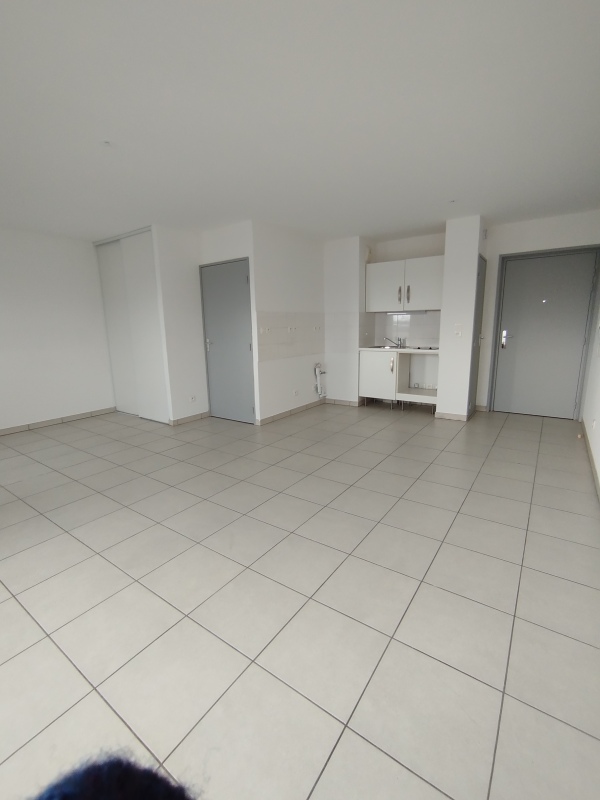 T1 - Photo 5