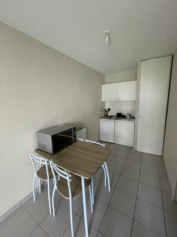 T1 - Photo 4