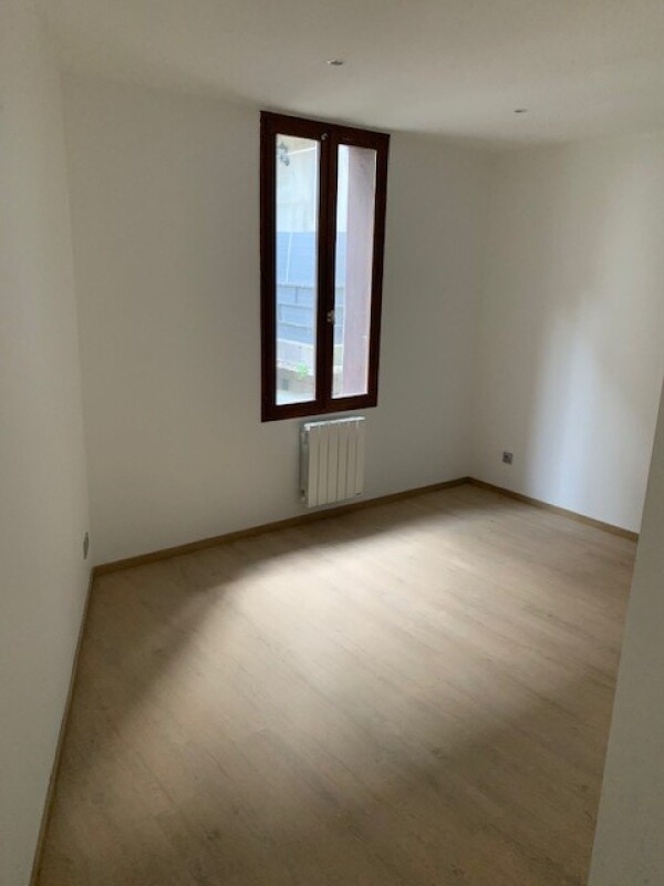 T3 - Photo 5