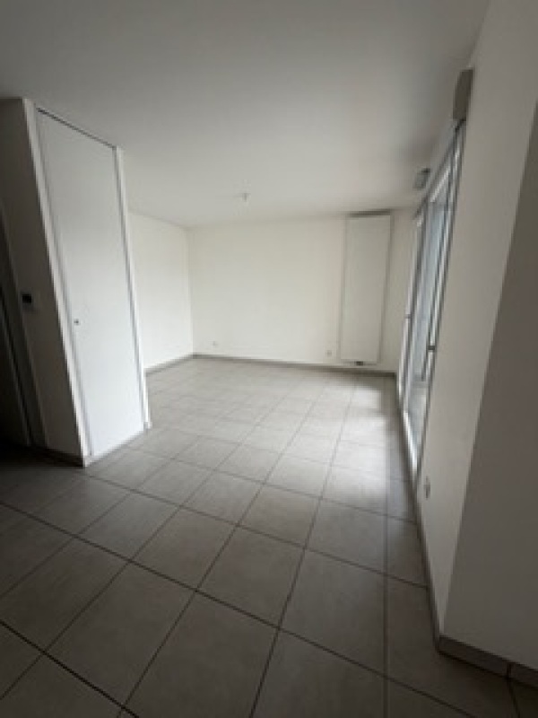 T2 - Photo 2