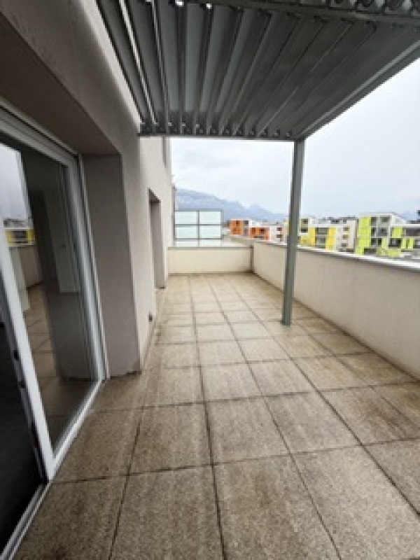 T2 - Photo 3