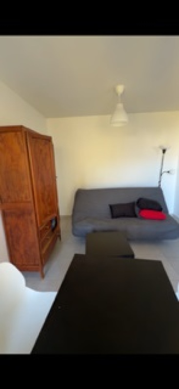 T1 - Photo 5