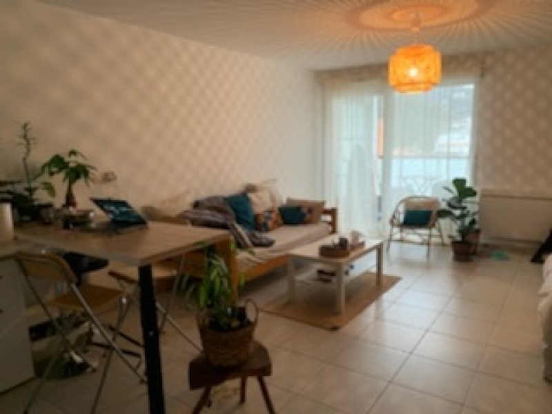 T1 - Photo 2