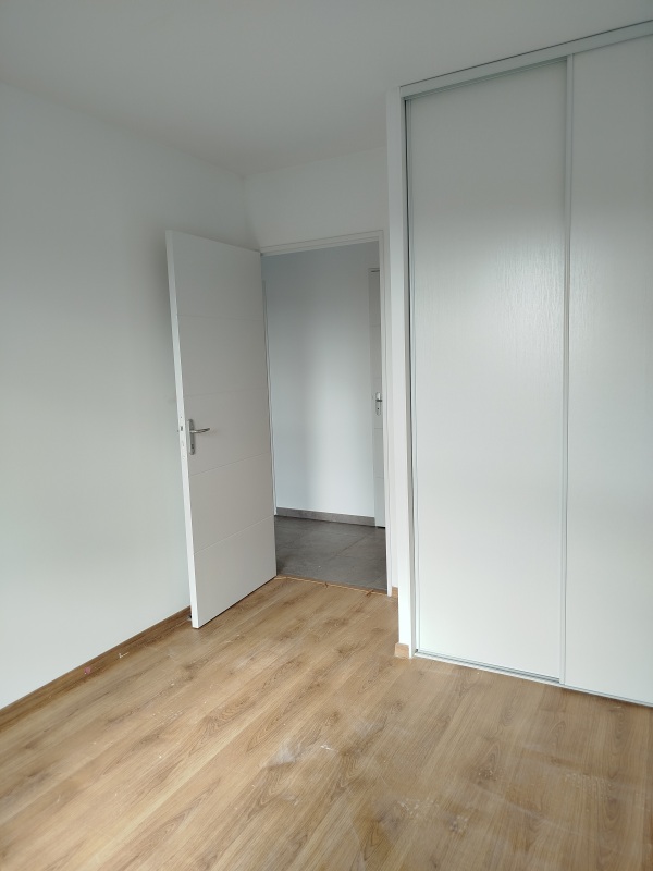 T4 - Photo 5