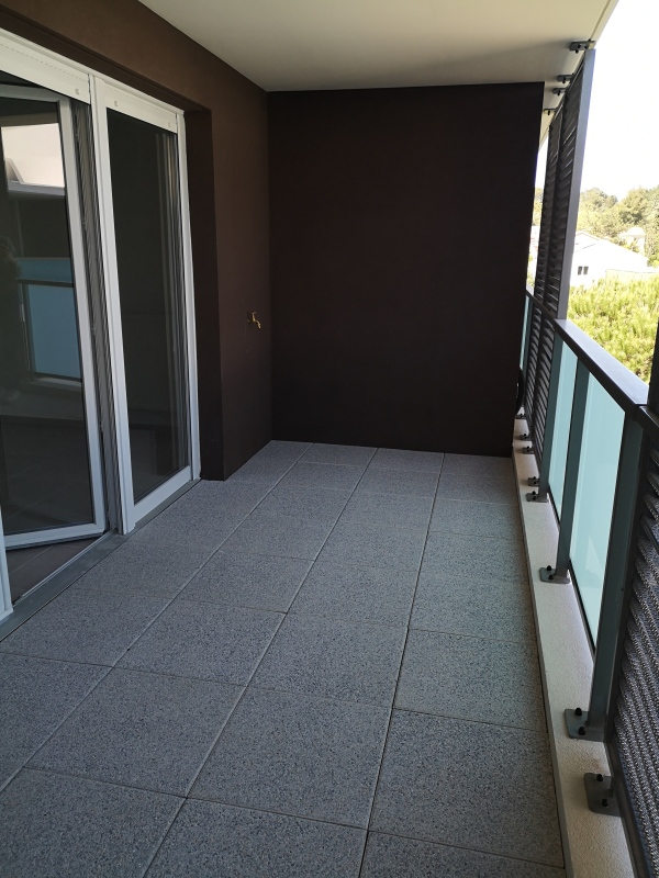 T3 - Photo 3