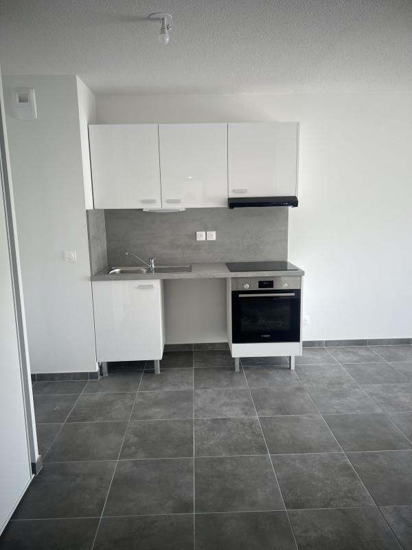 T2 - Photo 3