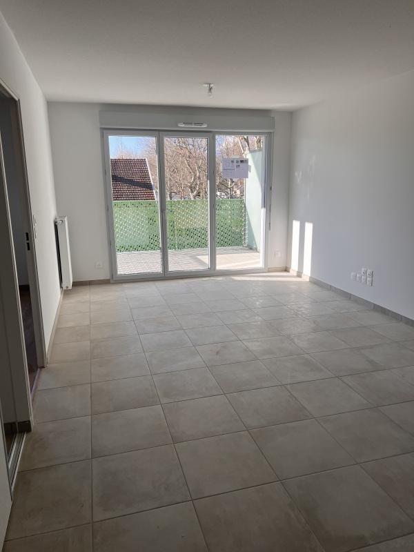 T2 - Photo 2