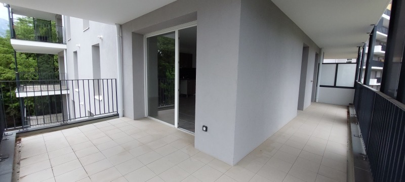 T3 - Photo 2