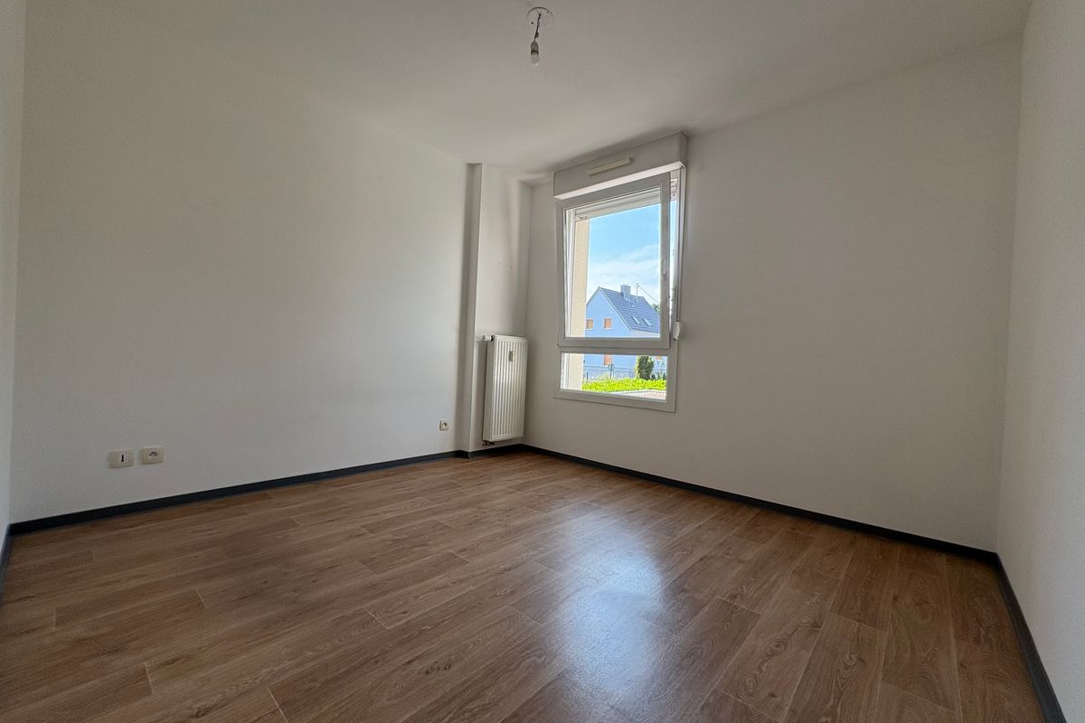 030013 APPARTEMENT 2 pièces SOUFFLENHEIM