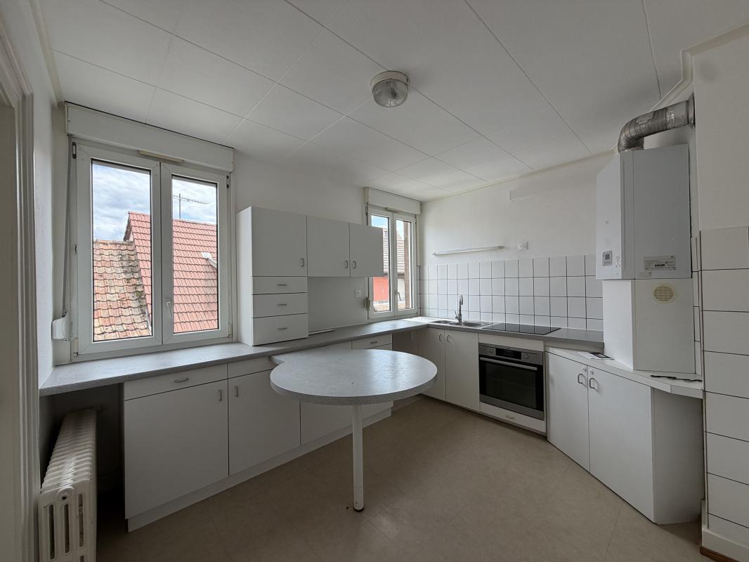 Appartement 4 pièces avec parking - COLMAR Centre