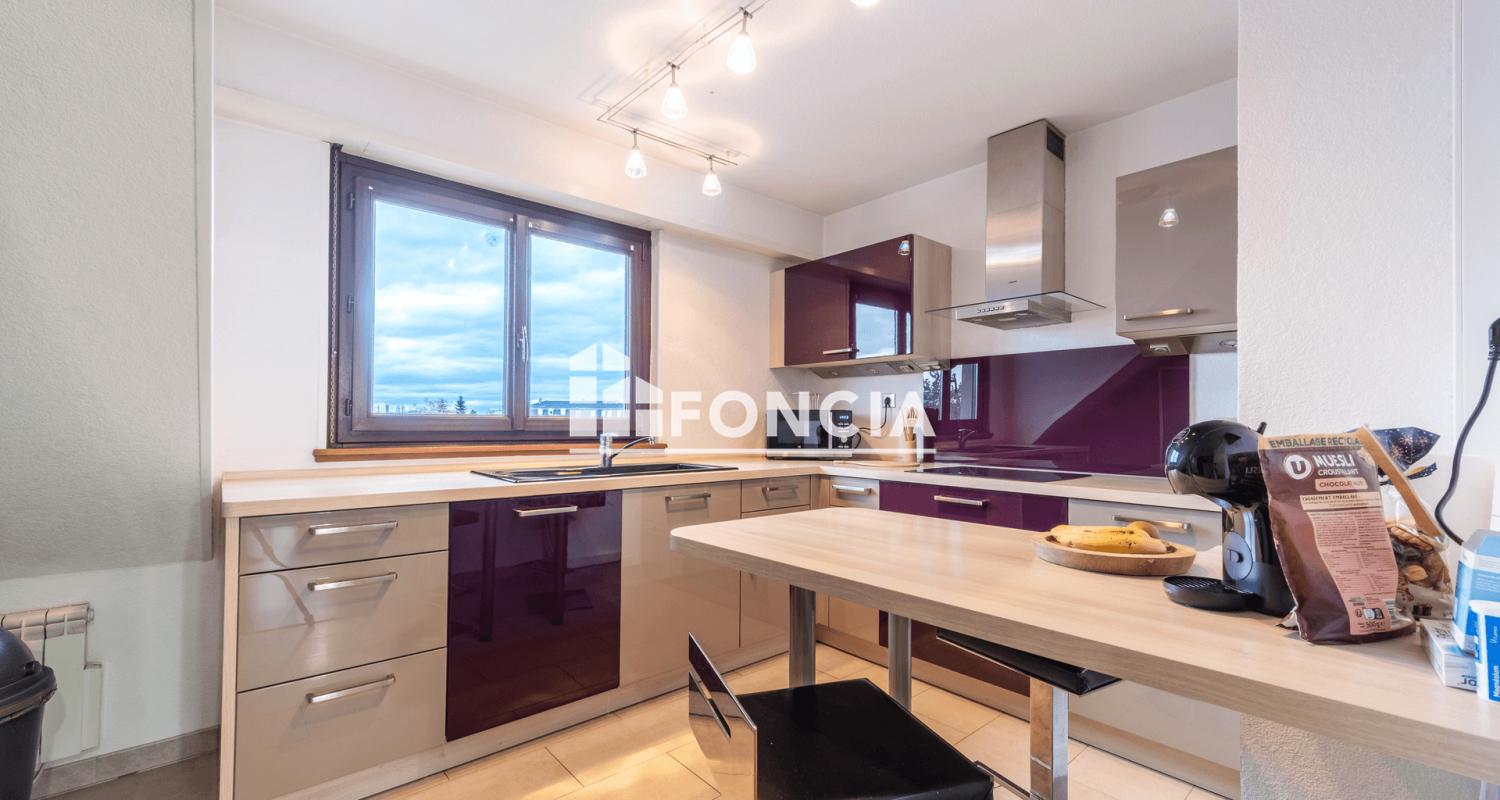 À vendre – Duplex avec locataire en place à Colmar