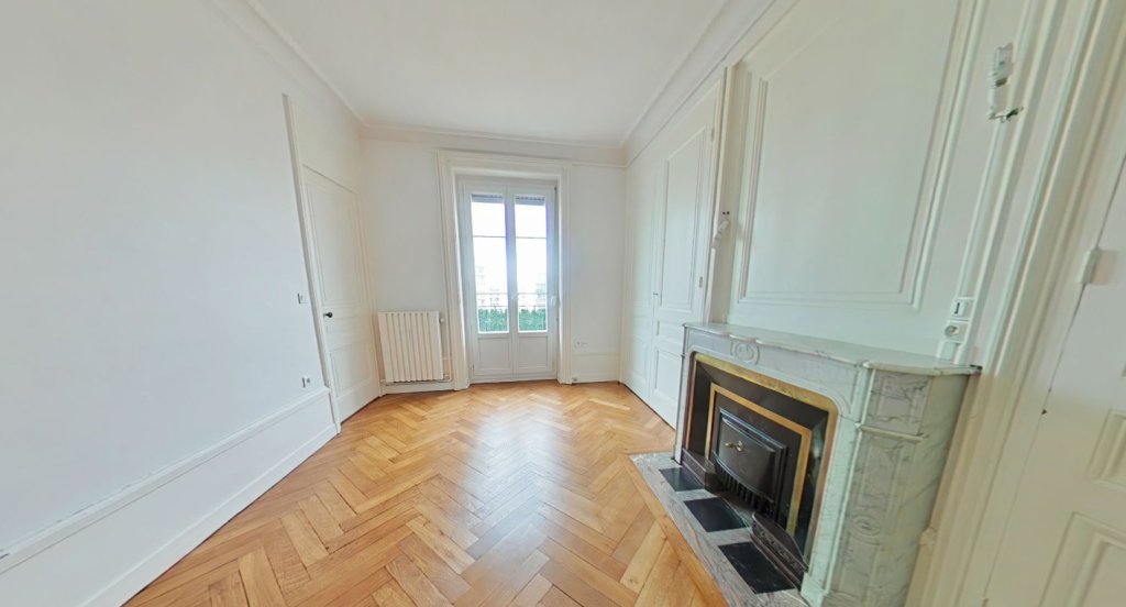 Appartement à louer, 3 pièces, 86 m², Villeurbanne