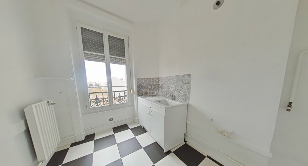 T3 RENOVE PLACE GRANDCLEMENT - Photo 3