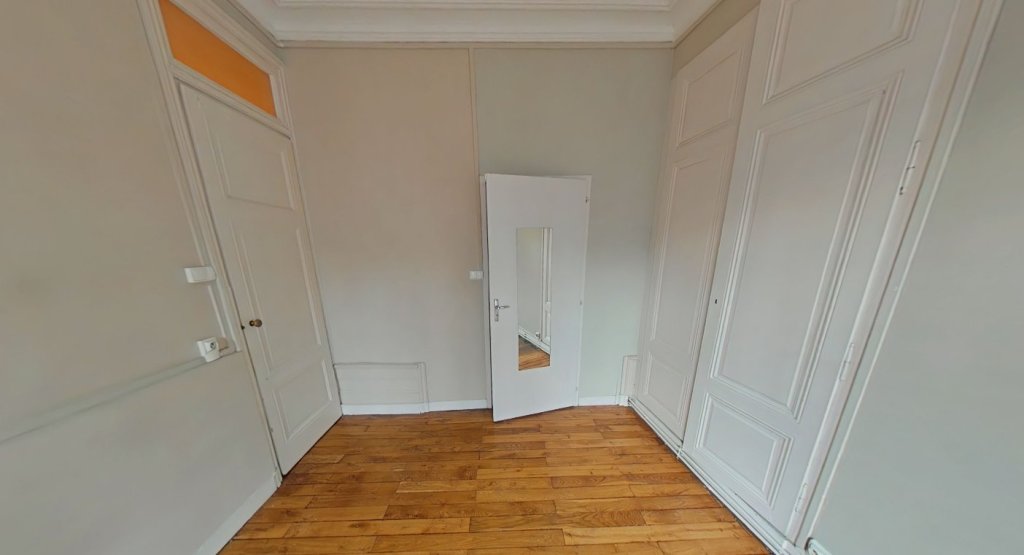 T3 RUE DE L'ANGILE LYON 5E - Photo 2