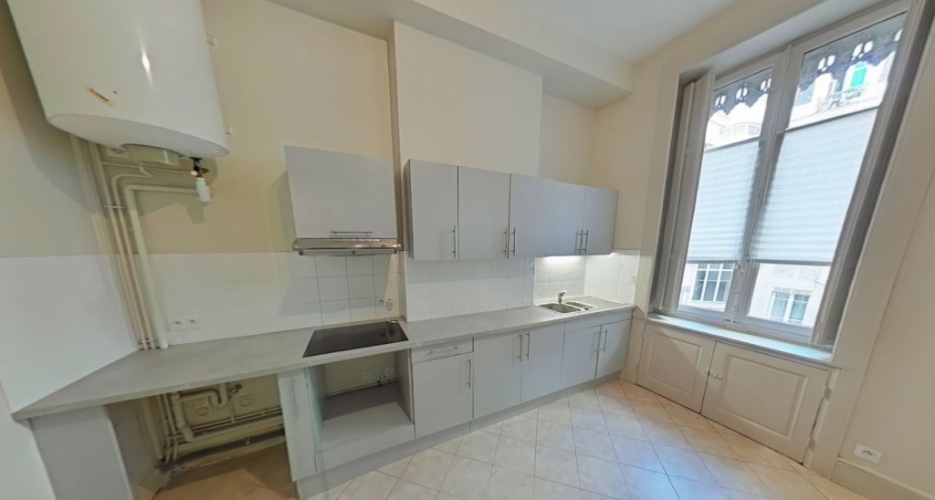 APPARTEMENT 6 PIECES // LYON 2 - QUAI JOFFRE - Photo 2