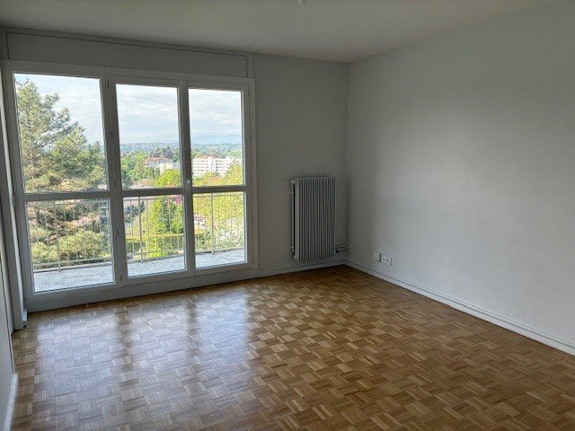 APPARTEMENT T4  //  STE FOY LES LYON - Photo 3