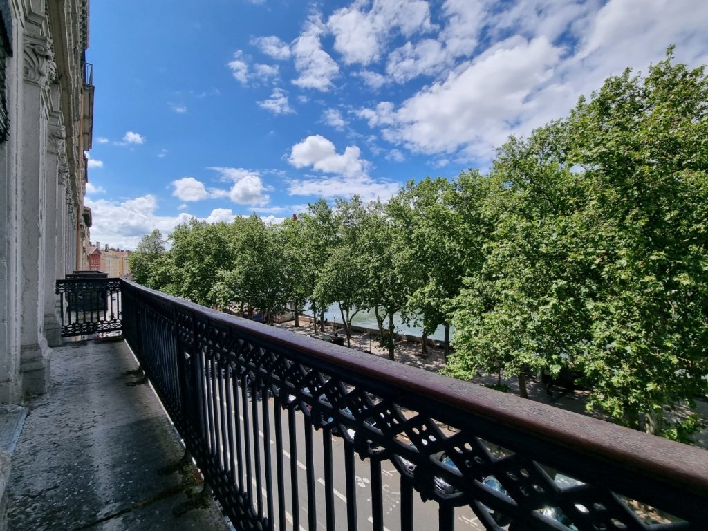 Appartement T4 // QUAI SAINT-ANTOINE 69002 LYON - Photo 4