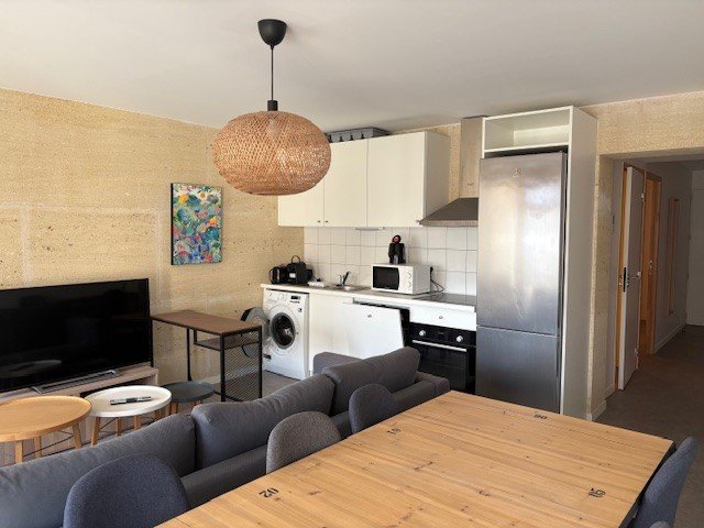 APPARTEMENT T4 // CALUIRE - Photo 2