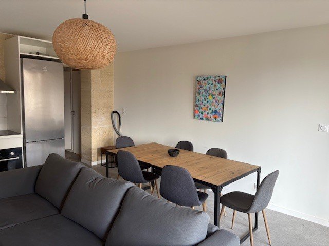APPARTEMENT 4 PIECES MEUBLE // CALUIRE - Photo 2
