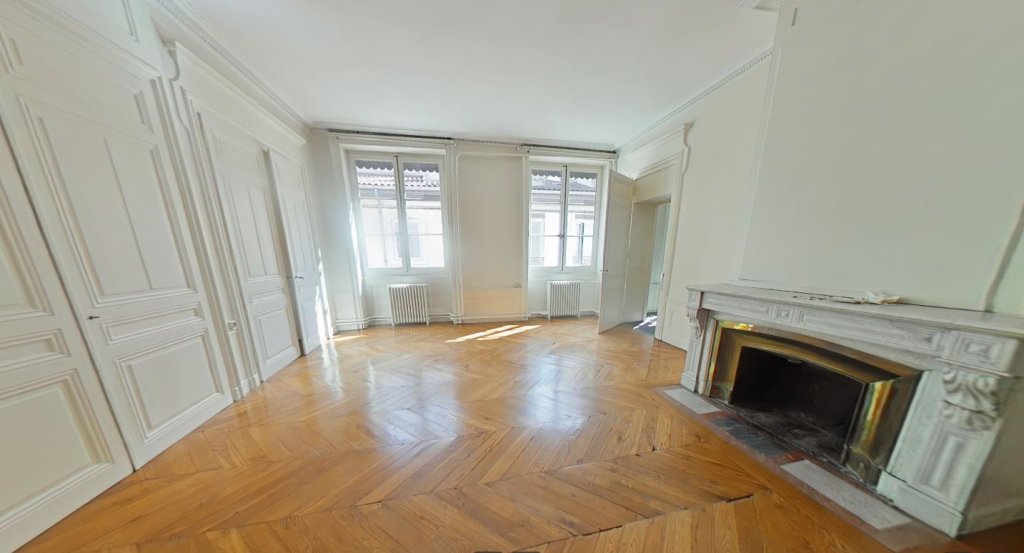 APPARTEMENT 7 PIECES // LYON 2EME - Photo 2