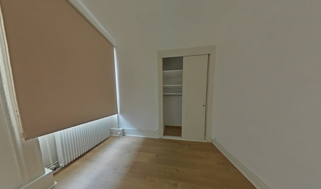 APPARTEMENT 3 PIECES // RUE VAUBECOUR - Photo 4
