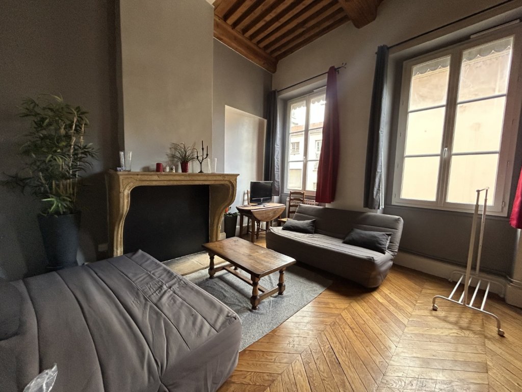 APPARTEMENT T2 // RUE SALA - Photo 2