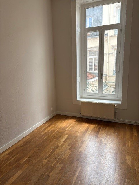 APPARTEMENT 5 PIECES // LYON 6 EME - Photo 4