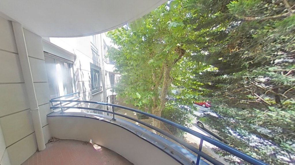 T4 avec balcon // RUE TETE D'OR 69006 LYON - Photo 2