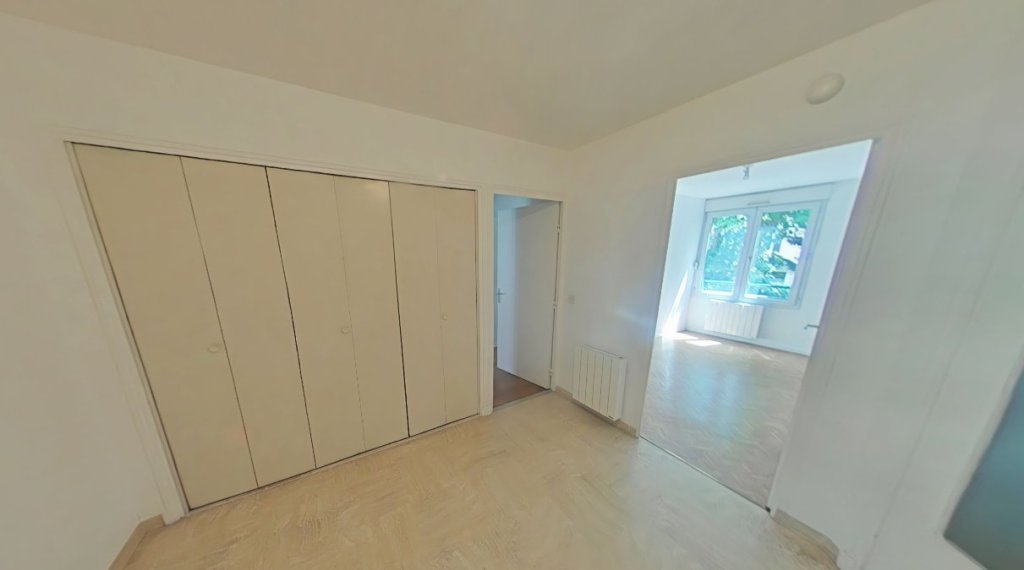 T4 avec balcon // RUE TETE D'OR 69006 LYON - Photo 4