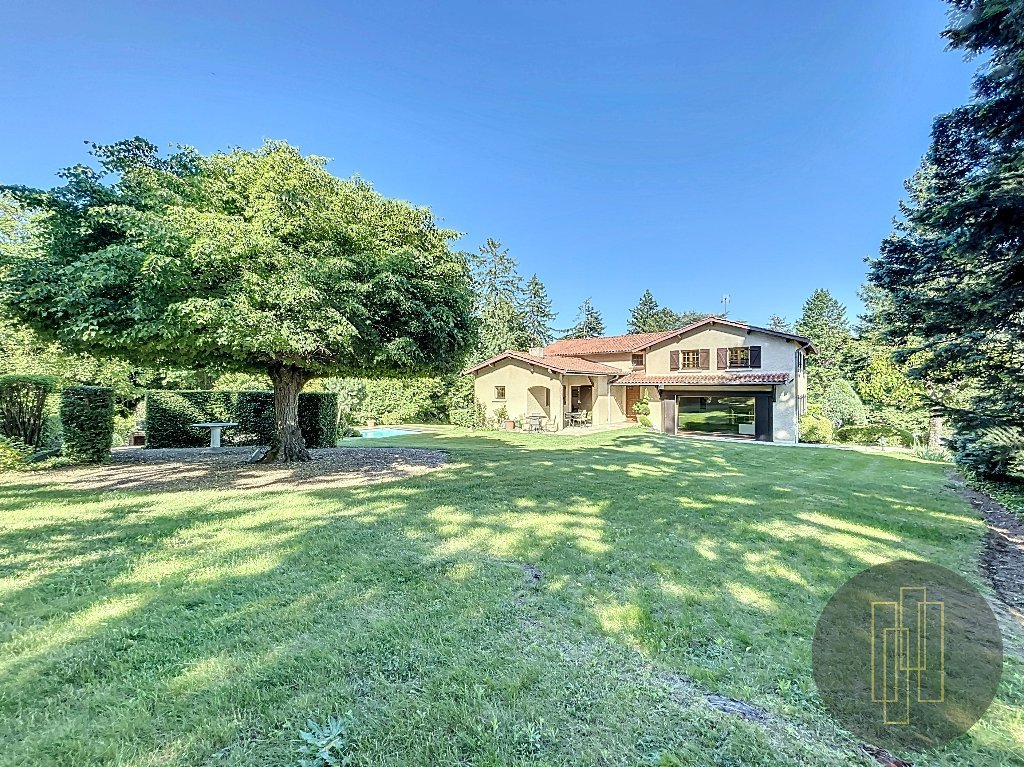 Maison à vendre, 6 pièces, 240 m², Gleize
