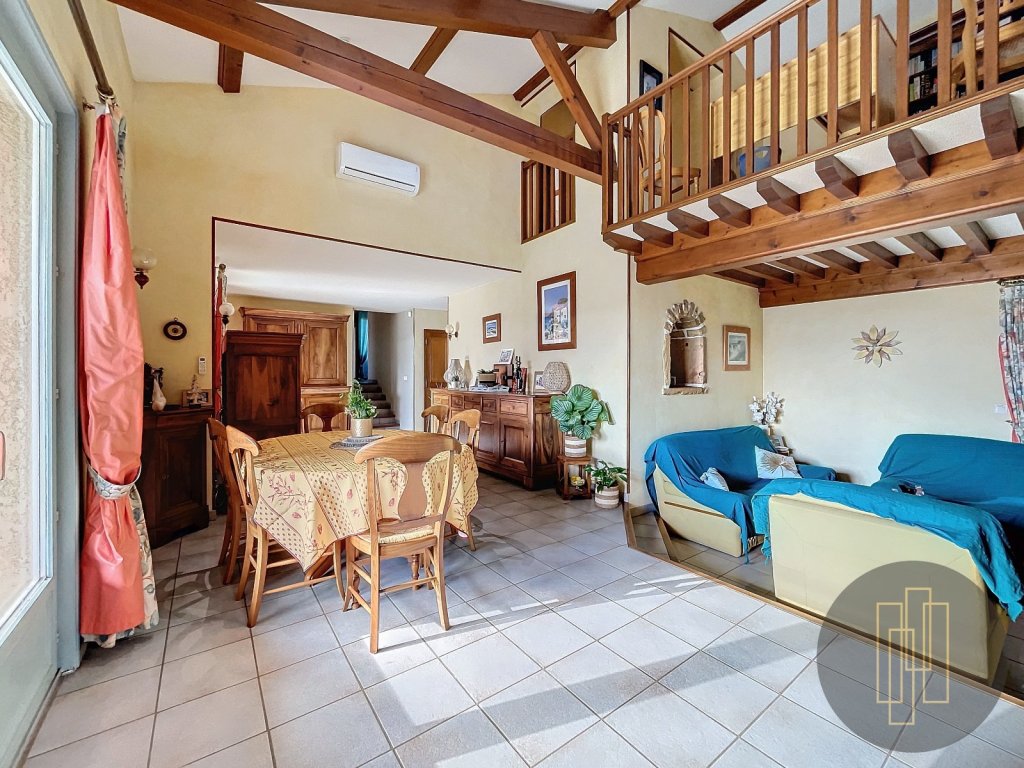 MAISON 4 CHAMBRES AVEC DEPENDANCES - Photo 3