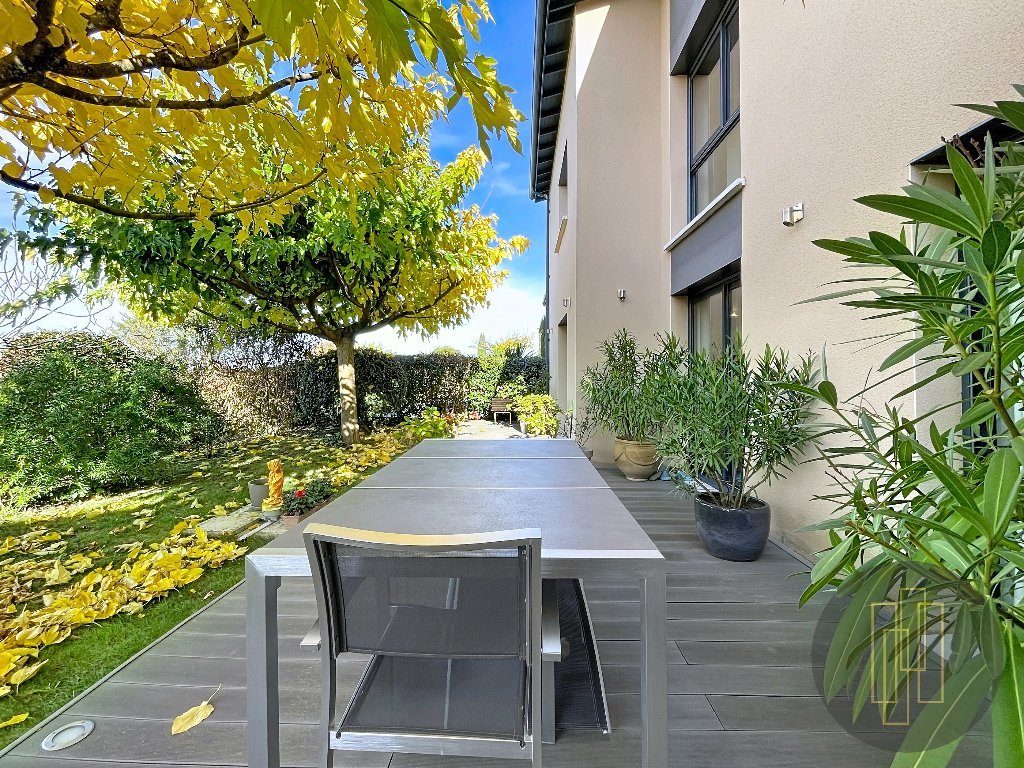 Maison à vendre, 5 pièces, 176 m², Saint Pierre La Palud