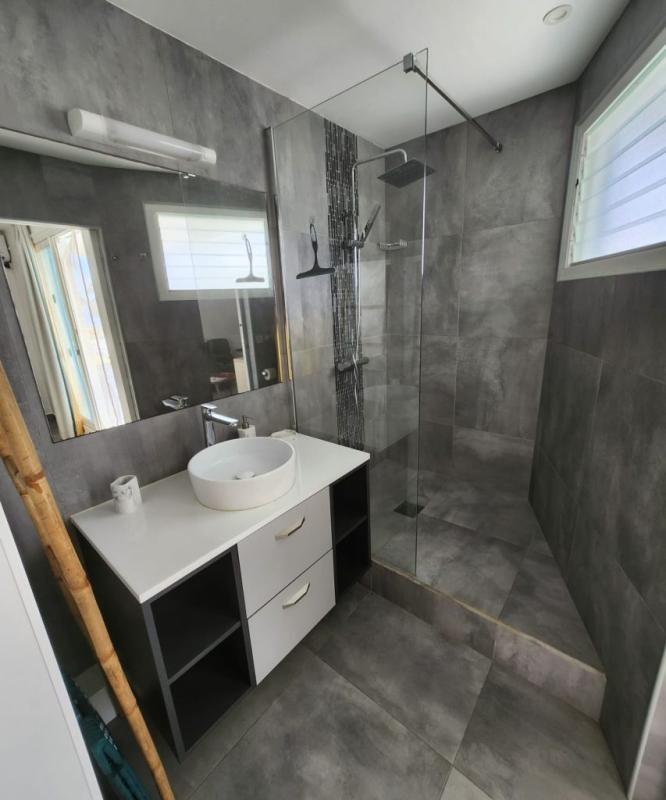 A saisir- studio coup de coeur St François 156000 euros - Photo 5