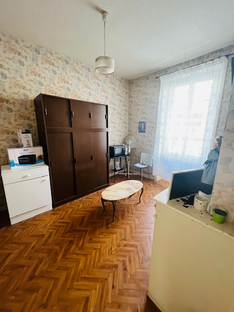 A VENDRE POUR INVESTISSEUR ROANNE  42300 - Photo 5