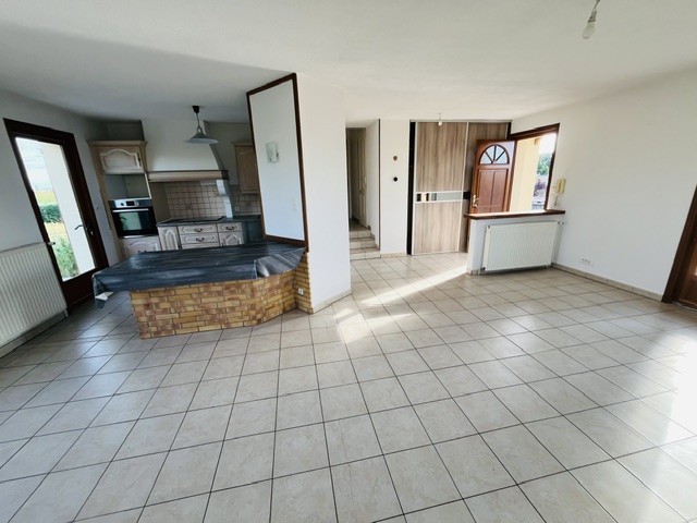 A VENDRE MAISON 5 CHAMBRES OUCHES 42155 - Photo 4