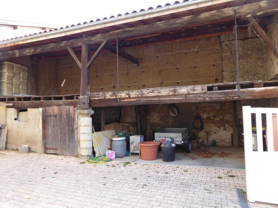 VILLA AVEC APPARTEMENTS ET TERRAIN - Photo 4