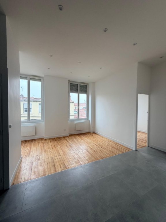 Appartement à louer, 3 pièces, 49 m², Lyon 4eme Arrondissement