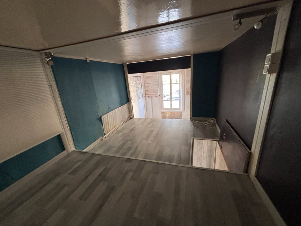 T3 AVEC COUR PRIVATIVE / RUE MARCEL MERIEUX - METRO JEAN JAURES - Photo 5