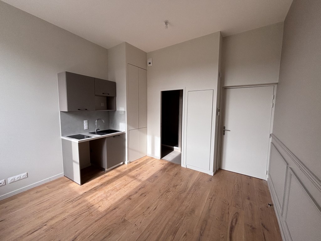 STUDIO / Charbonnières-les-Bains - Domaine de la Ferrière - Photo 3