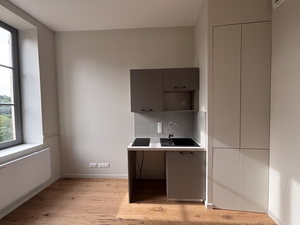 STUDIO / Charbonnières-les-Bains - Domaine de la Ferrière - Photo 4