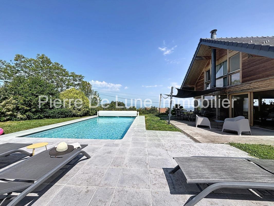 Trévignin – Maison d'exception en ossature bois avec vue dominante, piscine et panorama sur les montagnes