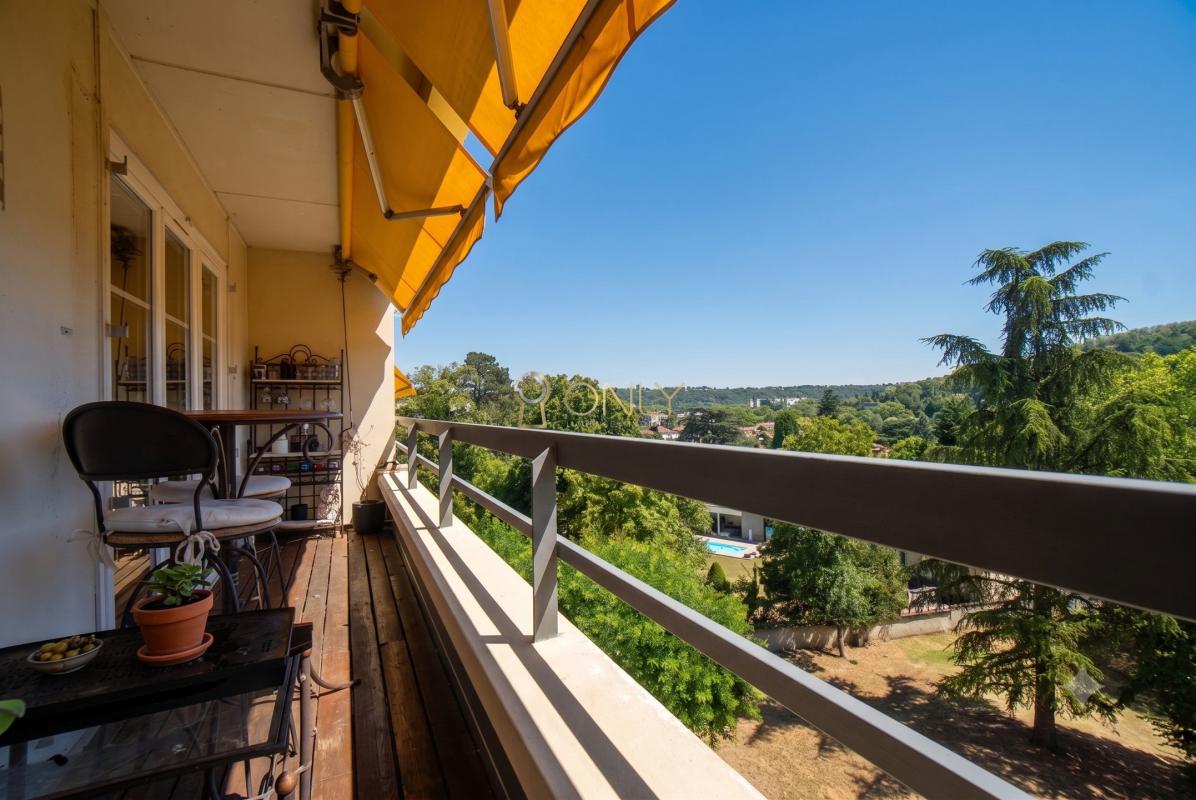 Fontaines Saint-Martin Appartement 2 Chambres Balcon