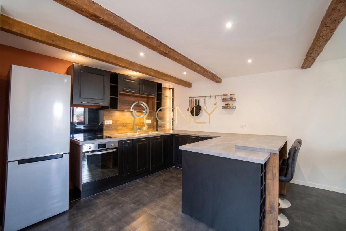 Trévoux - Maison de village - 83 m² habitables - 2 chambres
