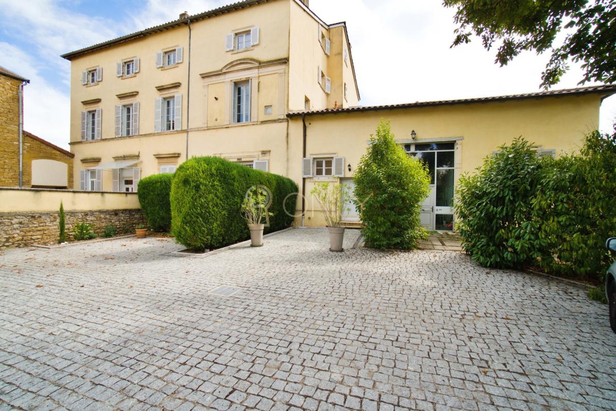 Liergues - Appartement T4 - Centre Village