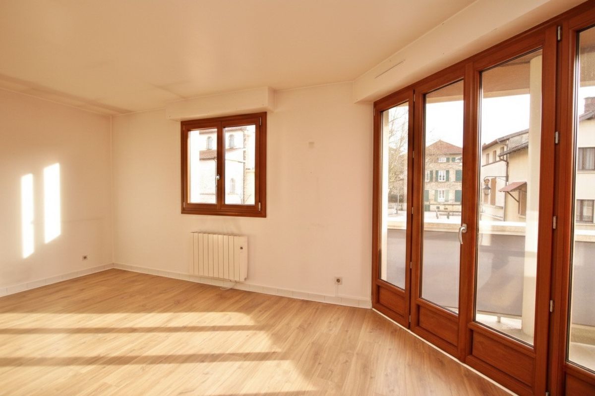 Appartement T3 - Saint-Pierre-de-Chandieu - Centre