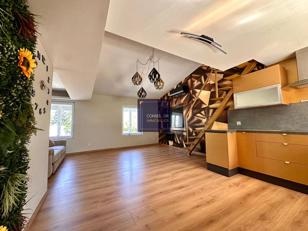 Appartement T2bis - 55m2 carrez - 71m2 au sol