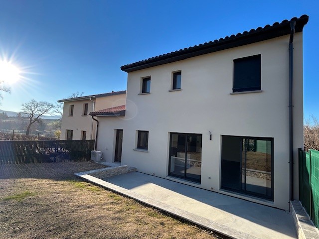 Maison neuve 2025 – Prestations de qualité – Lotissement calme