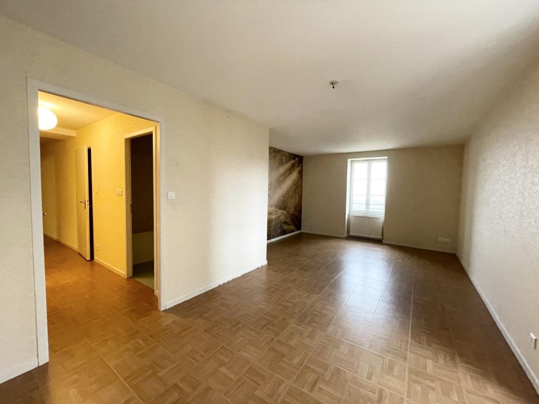 Appartement T3 de 72 m² à Saint-Joseph sur la commune de Villié Morgon !