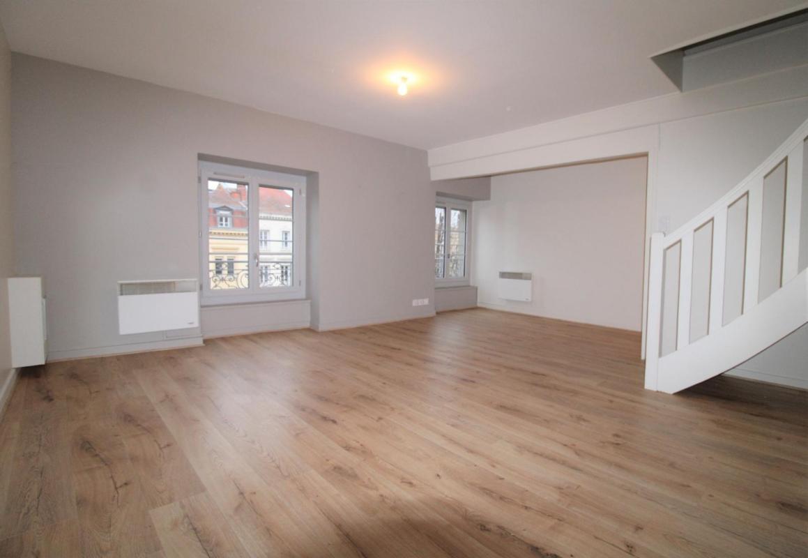 Au centre ville de VILLEFRANCHE SUR SAONE, T4 de 83m² !