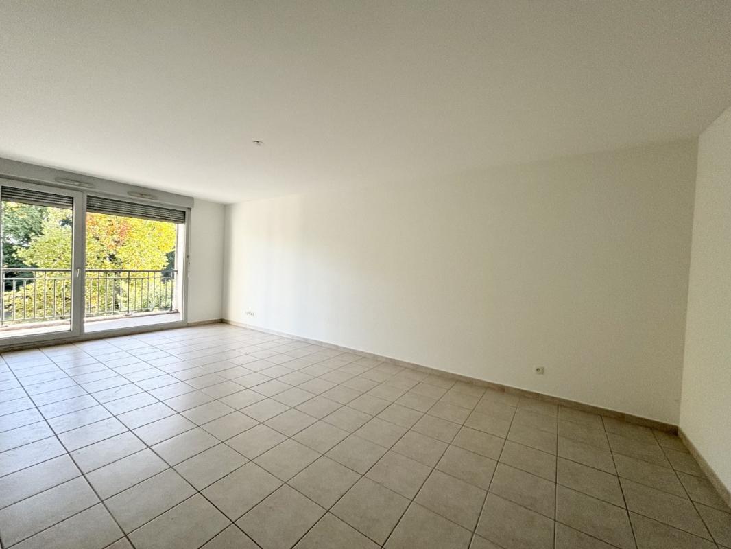 Sur la commune de THOISSEY, joli T3 de 71m² !